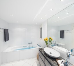 203208127 - Gallery