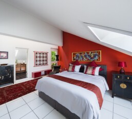 2520309419 - Gallery