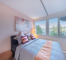 1823925127 - Gallery