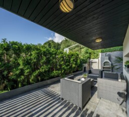 2841672369 - Gallery